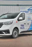 1338605_jallen_renault_exeter-window-store-19