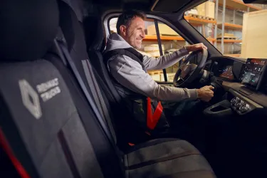 Driver ready for delivery tour in a Renault Trucks Master 4 Red EDITION 