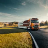Model year 2025: Renault Trucks T High Smart Racer on a winding road