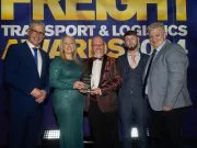 1325699_export-and-freight-new-renault-trucks-e-tech-master