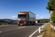 1388593_renault-trucks-model-year-2025-8