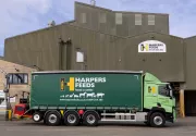 1488520_harpersfeeds_renault_july2025-4