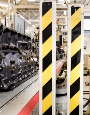 Renault Trucks France Engine Plant 1