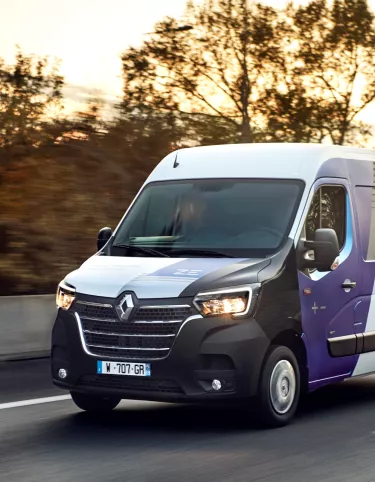 Renault master shop ze range